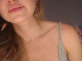 jenniferstinsen Live Webcam on CamSoda