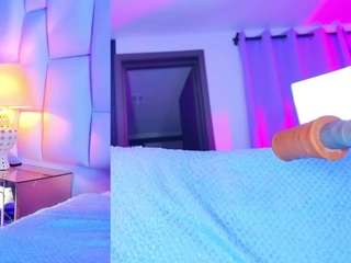 NathaxaLeans live cam preview