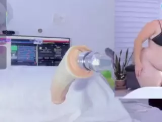 SorayaDavis's Live Sex Cam Show