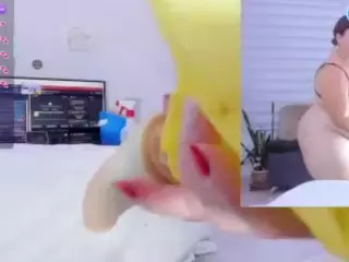SorayaDavis's Live Sex Cam Show