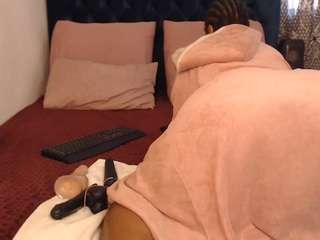 bootycallever