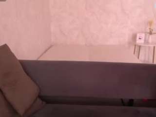 le modèle sexysansa est en webcam porno dans un show sur le site camsoda, il possède les tags suivants: anal,blowjob,deepthroat,dildo or vibrator,flashing,shaved-pussy,teen-18,big-tits,hd,petite