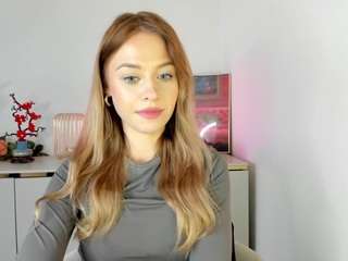 le modèle cindybeauty est en webcam porno dans un show sur le site camsoda, il possède les tags suivants: ass,no smoking,voyeur,tease,tattoos,strip,spank,roleplay,pussy,asshole,orgasm,no drinking,joi,handjob,flashing,fetish,feet,dildo,cum,cei