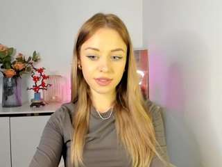 cindybeauty's CamSoda show and profile