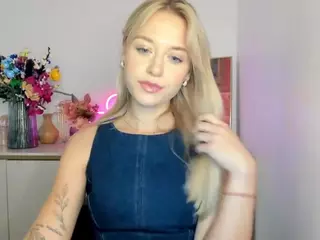 CindyBeauty's Live Sex Cam Show
