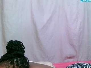 marey-elsa's CamSoda show and profile