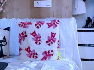 Live webcam model angiegoddess on Soda Cams