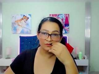 chubymature Live Webcam on CamSoda