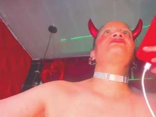 devil-taylor from CamSoda is Freechat