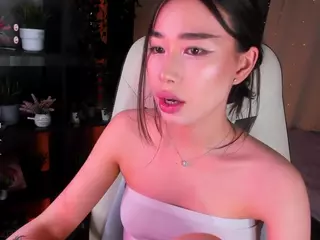 Milemissu's Live Sex Cam Show