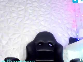 valentigomez10 live cam profile