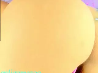 valentigomez10's Live Sex Cam Show