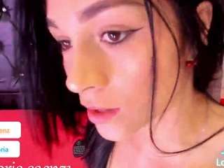 doll-ssquirts Lovense live webcam
