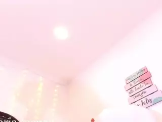 doll-ssquirts's Live Sex Cam Show