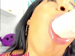 sofiadirty's Live Sex Cam Show