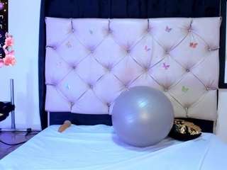 violeetta-1 live cam profile