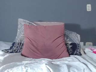 xcarllet camsoda
