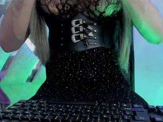Andie Baker Monroe live webcam show