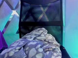 andie-baker's live room