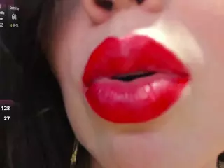 Charlotte Myers's Live Sex Cam Show