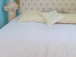 KellyBabee's Live Sex Cam Show