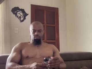 Watch the sexy escort Kingtgc as he's caressing his bod kingtgc from CamSoda