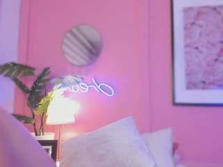  sweet-julieta1 chat room