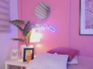  sweet-julieta1 chat room