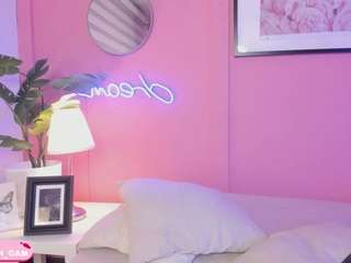 sweet-julieta1 Live Webcam on CamSoda