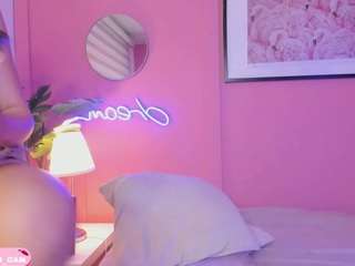 sweet-julieta1 Live Webcam on CamSoda