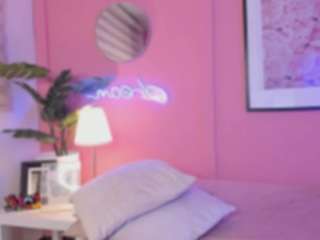 sweet-julieta1 Live Webcam on CamSoda