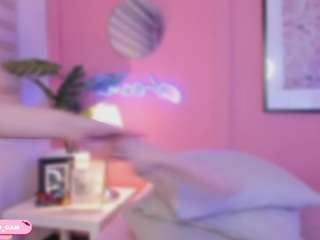 sweet-julieta1 chat room