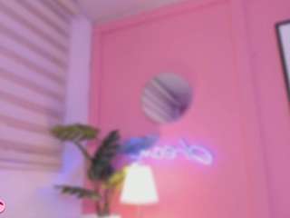 sweet-julieta1 chat room
