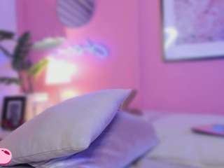 sweet-julieta1 Live Webcam on CamSoda