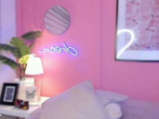 sweet-julieta1 Live Webcam on CamSoda