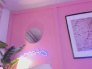 sweet-julieta1 Live Webcam on CamSoda