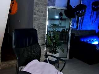 Young Xcarllet69 - stunning, randy and ready to please xcarllet69 from CamSoda