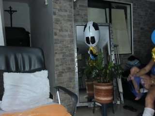Xcarllet69's cam show statistics and live stream