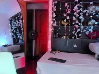 xcarllet69 live webcam show