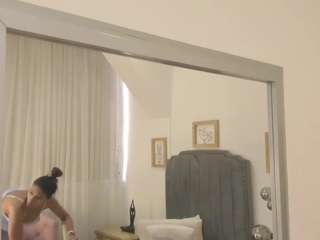 vega-16 Live Webcam on CamSoda