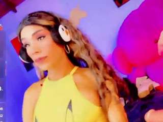 alexa-naughty Live Webcam on CamSoda