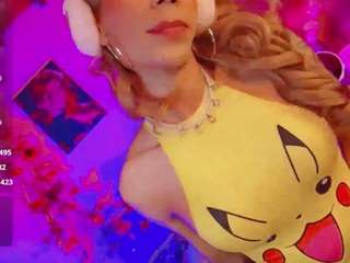 alexa-naughty's CamSoda show and profile