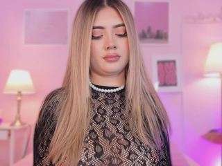 little-natt from CamSoda is Private