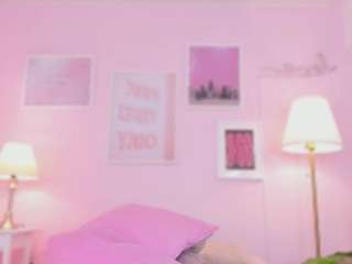 little-natt Live Webcam on CamSoda little-natt Live Webcam on CamSoda