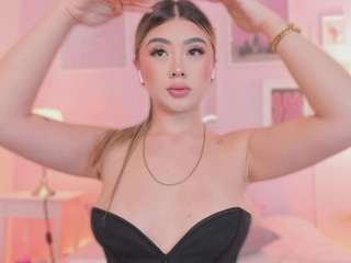 little-natt Live Webcam on CamSoda