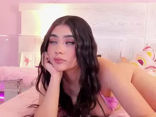 little-natt's Live Sex Cam Show