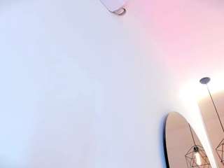 aprilalen Live Webcam on CamSoda