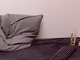MillerMila's Live Sex Cam Show