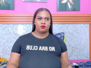 nia-evans Live Webcam on CamSoda