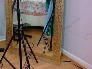nia-evans